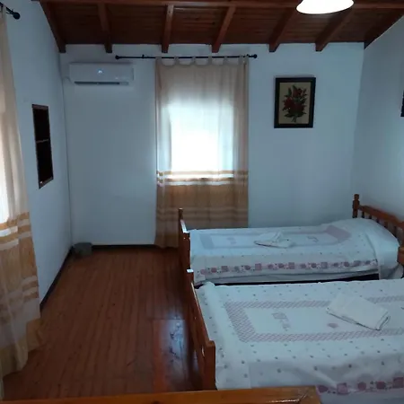 Traditional House With Loft -Michalis' House In Kouramades- Exterior photo