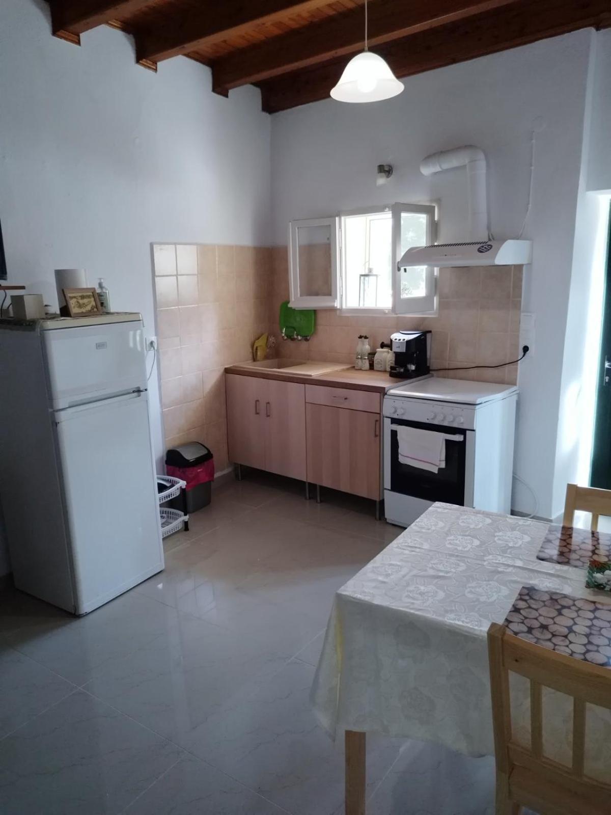 Traditional House With Loft -michalis' House In Kouramades- Holiday home Kouramades