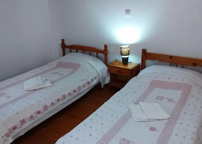 Traditional House With Loft -Michalis\' House In Kouramades-