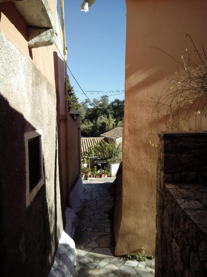 Tatil Evi Traditional House With Loft -michalis' House In Kouramades- *