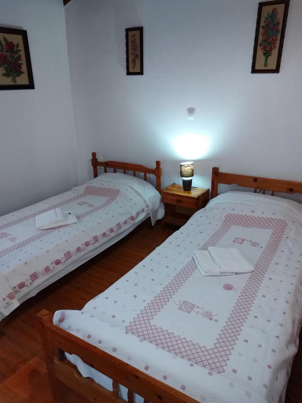 Traditional House With Loft -michalis' House In Kouramades-